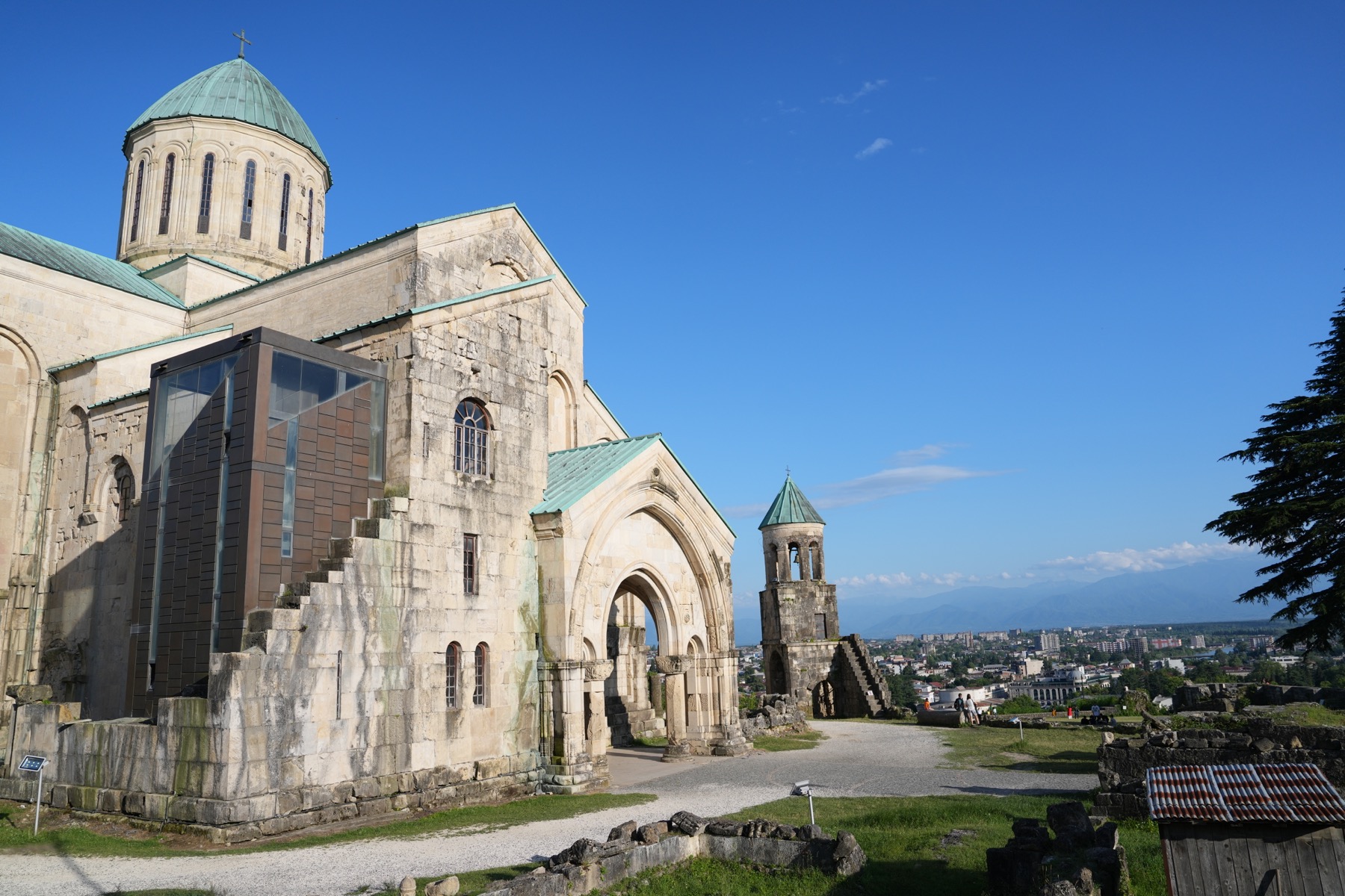 Bagrati Cathedral overlooking Kutaisi under a clear blue sky